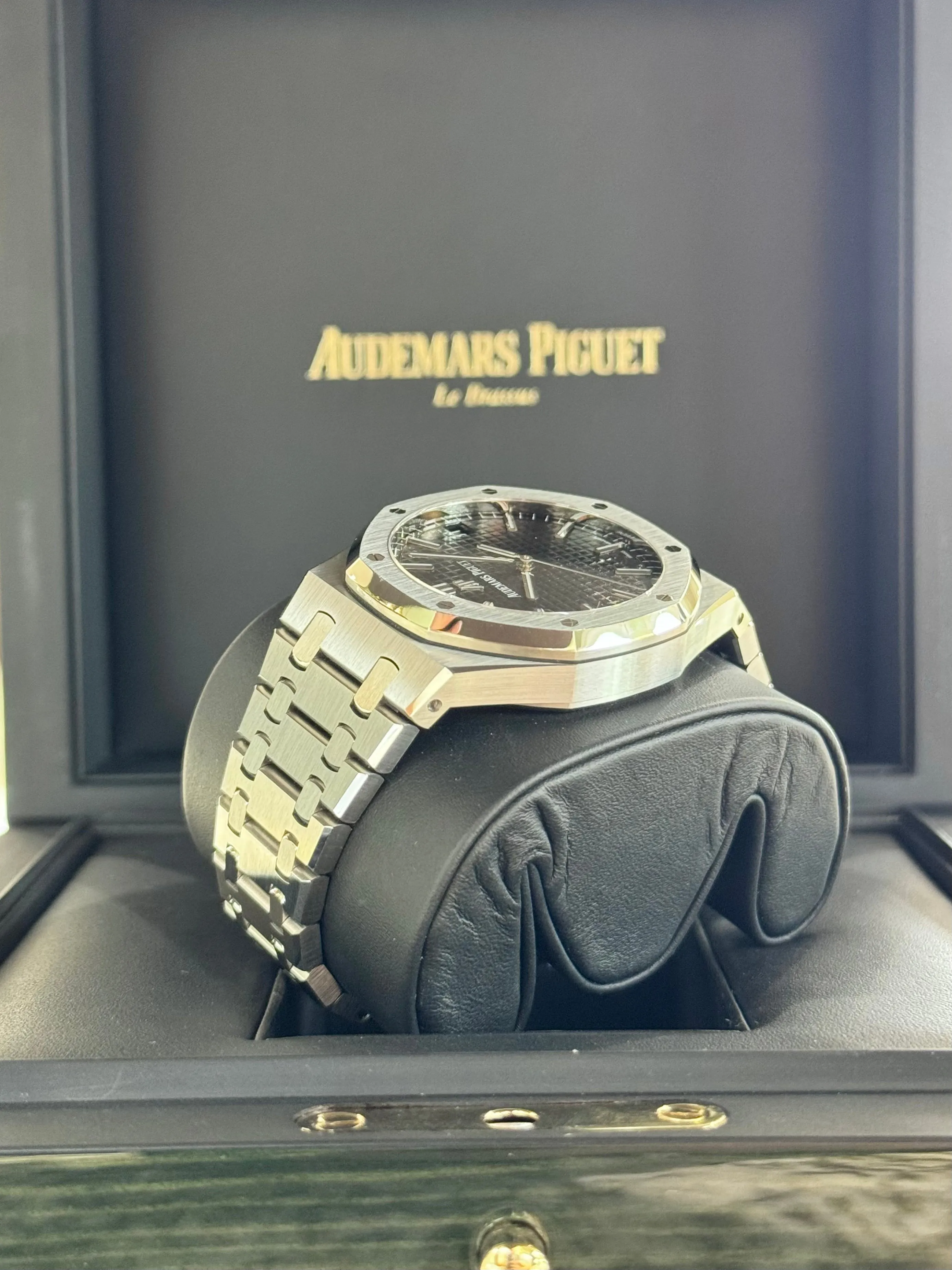 2022 Audemars Piguet Royal Oak Selfwinding 15500ST