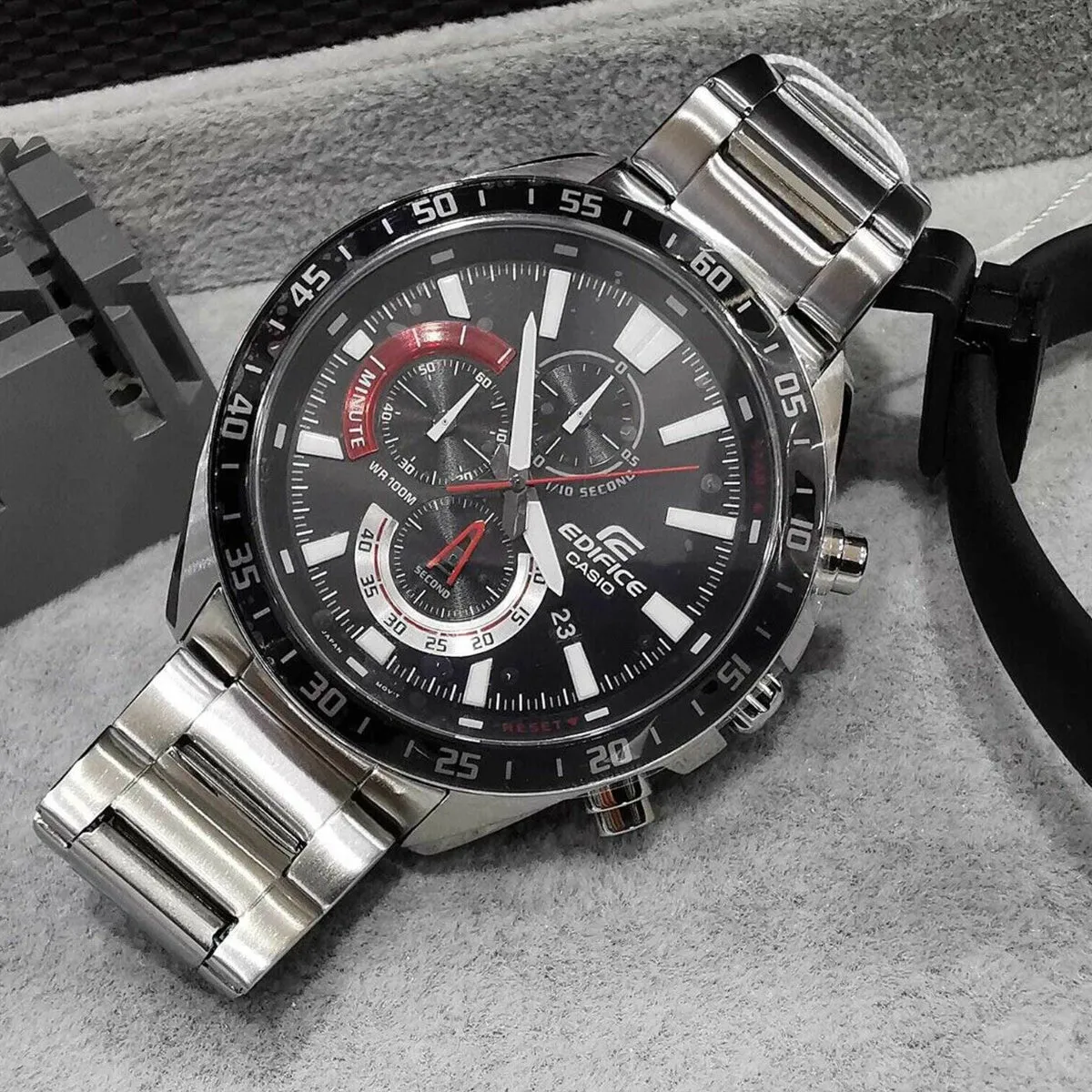 Casio - Edifice - EFV-620D-1A4VUDF