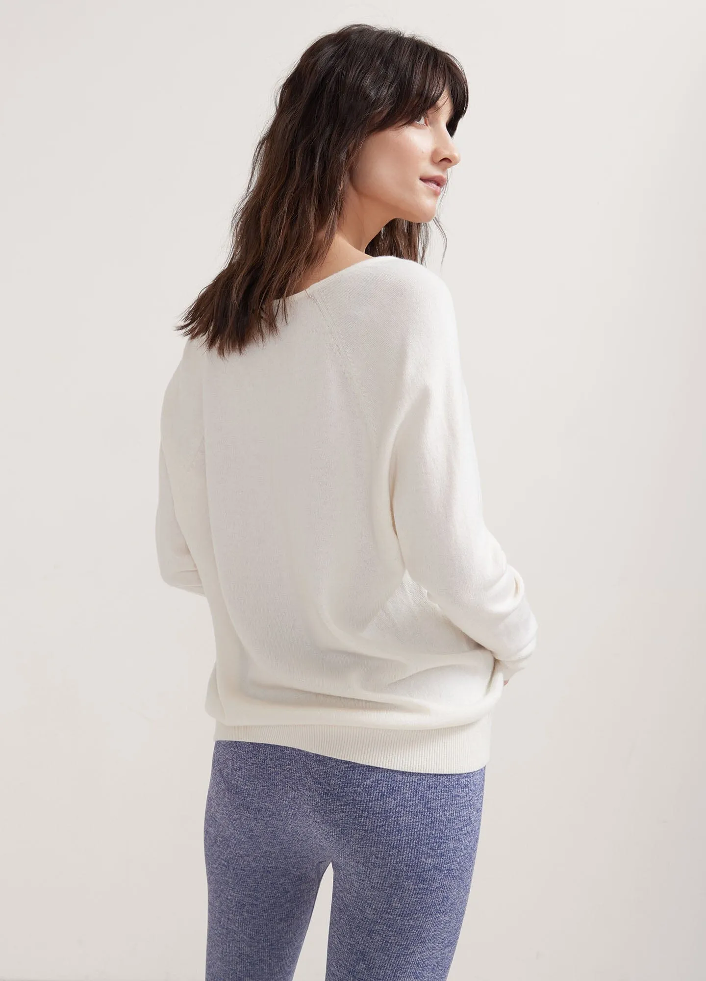 The Noa V-Neck Dolman